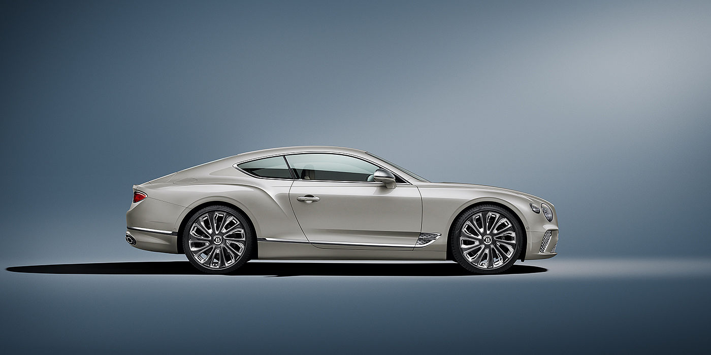 Bentley Berlin Bentley Continental GT Mulliner coupe in White Sand paint front 34