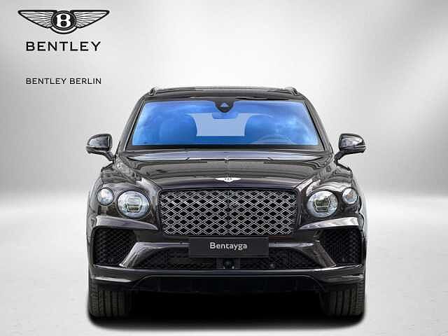 7:Bentley Bentayga EWB Mulliner V8, SUV, Damson, Bentley Berlin