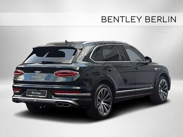 16:Bentley Bentayga EWB Azure V8, SUV, Viridian, Bentley Berlin