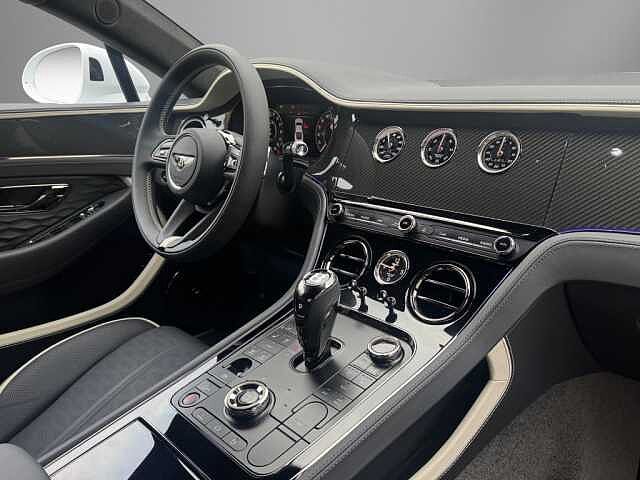 18:Bentley Continental GT Speed First Edition V8 Hybrid, Coupé, Arctica Satin, Bentley Berlin