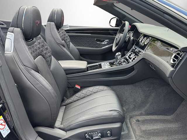 24:Bentley Continental GTC V8, Cabrio, Onyx, Bentley Berlin
