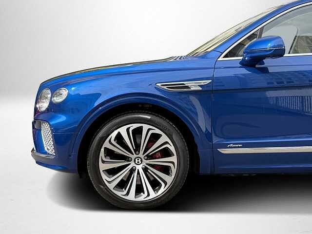 5:Bentley Bentayga Azure V6 Hybrid, SUV, Sequin Blue, Bentley Berlin