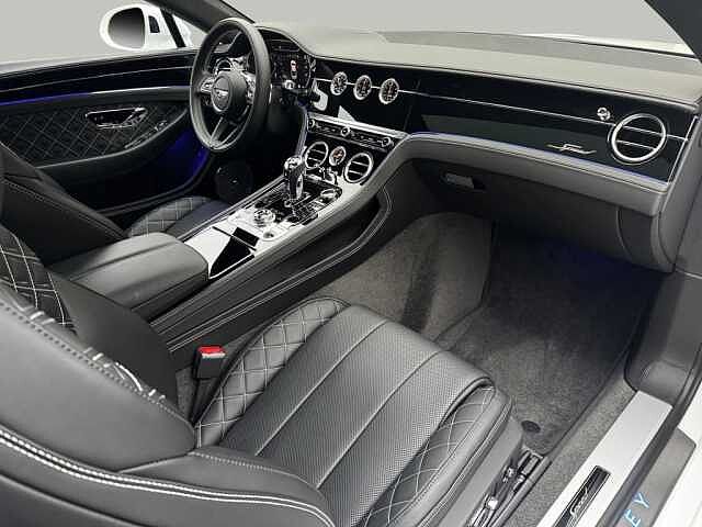 1:Bentley Continental GT Speed W12, Coupé, Snow Quartz Pearlescent, Bentley Berlin