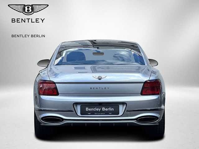 9:Bentley Flying Spur Speed First Edition V8 Hybrid, Limousine, Silver Frost, Bentley Berlin