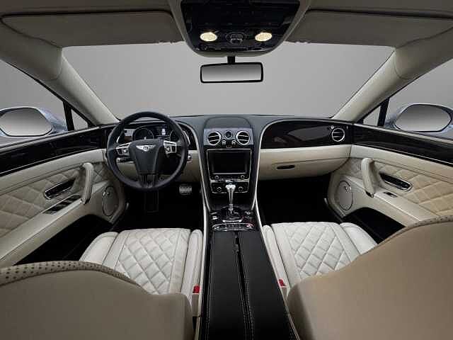 3:Bentley Flying Spur W12, Limousine, Hallmark, Bentley Berlin