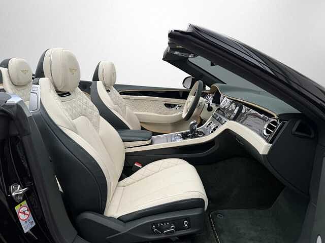 22:Bentley Continental GTC Mulliner V8, Cabrio, Midnight Emerald, Bentley Berlin