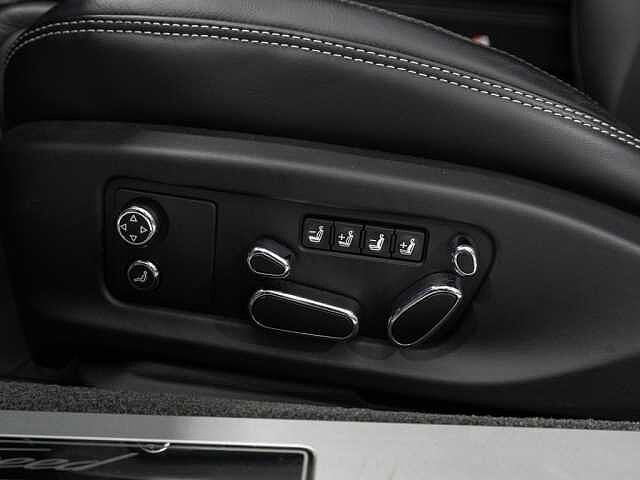 24:Bentley Continental GT Speed W12, Coupé, Snow Quartz Pearlescent, Bentley Berlin