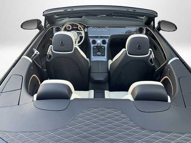 23:Bentley Continental GT Convertible Mulliner V8 Hybrid, Cabrio, Spectre, Bentley Berlin