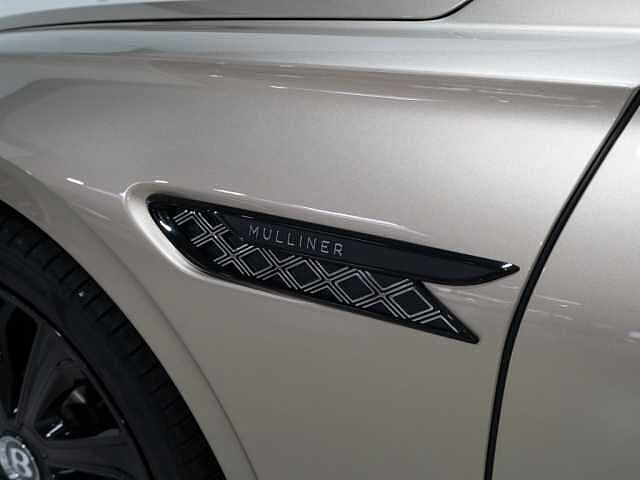 13:Bentley Flying Spur Mulliner V8 Hybrid, Limousine, Light Gazelle, Bentley Berlin
