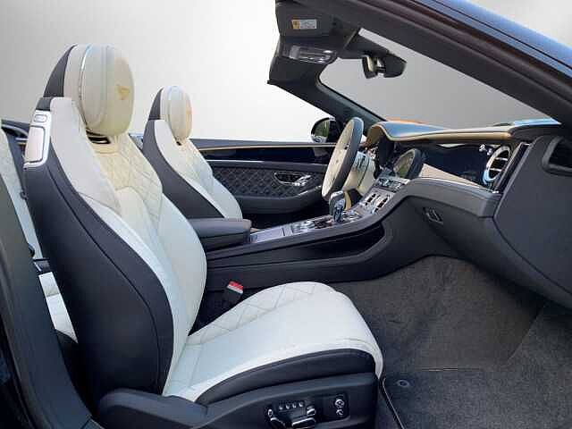 1:Bentley Continental GTC Mulliner V8, Cabrio, Onyx, Bentley Berlin