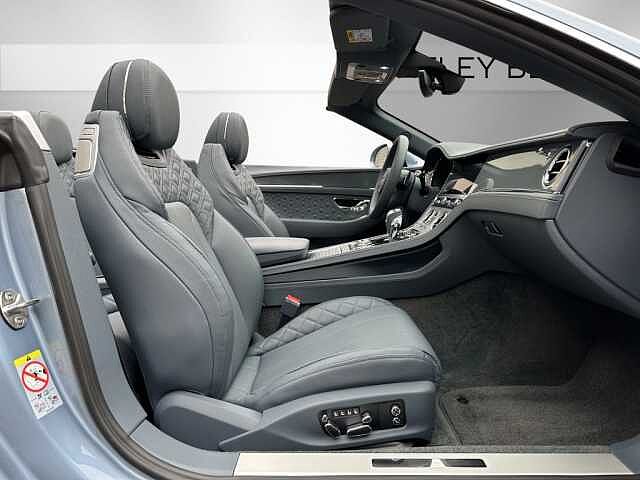 18:Bentley Continental GTC V8, Cabrio, Fountain Blue, Bentley Berlin