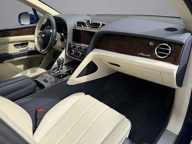 1:Bentley Bentayga Azure V6 Hybrid, SUV, Sequin Blue, Bentley Berlin