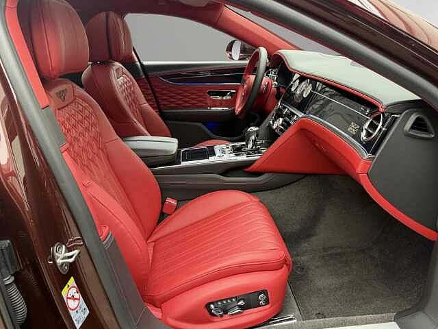 21:Bentley Flying Spur W12, Limousine, Cricketball, Bentley Berlin