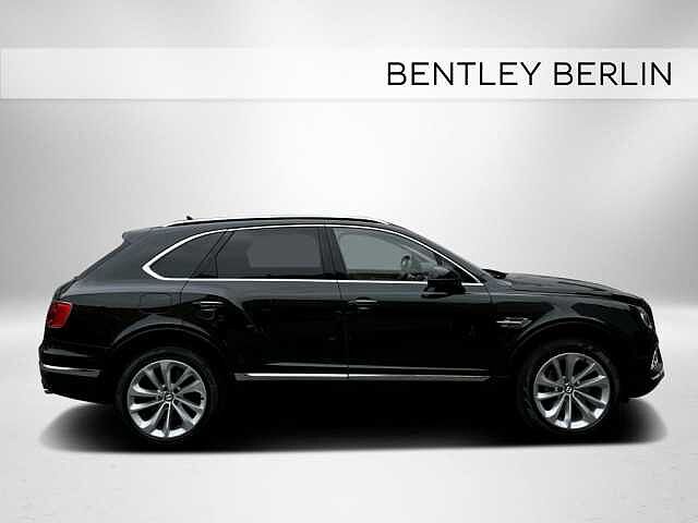 4:Bentley Bentayga V8, SUV, Midnight Emerald, Bentley Berlin