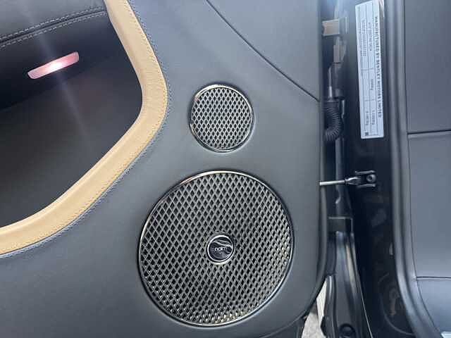 22:Bentley Continental GT Convertible Mulliner V8 Hybrid, Cabrio, Spectre, Bentley Berlin