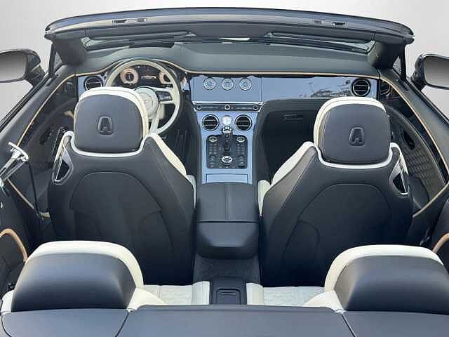 24:Bentley Continental GT Convertible Mulliner V8 Hybrid, Cabrio, Spectre, Bentley Berlin