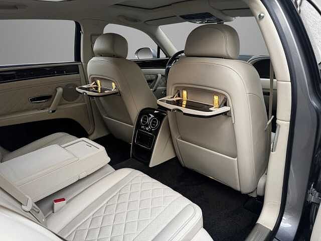 15:Bentley Flying Spur W12, Limousine, Hallmark, Bentley Berlin