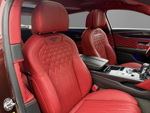 22:Bentley Flying Spur W12, Limousine, Cricketball, Bentley Berlin